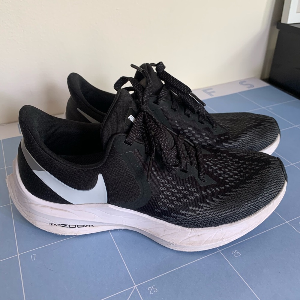 Nike Air Zoom Winflo Running Shoes